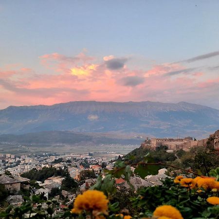 Stone Rooms 1850 Gjirokastër 外观 照片